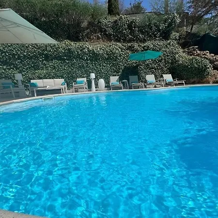 Fantastic In The Bay Of Cannes, 5 Minutes From The - With Private Pool * Mandelieu