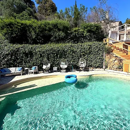 Fantastic In The Bay Of Cannes, 5 Minutes From The - With Private Pool Mandelieu